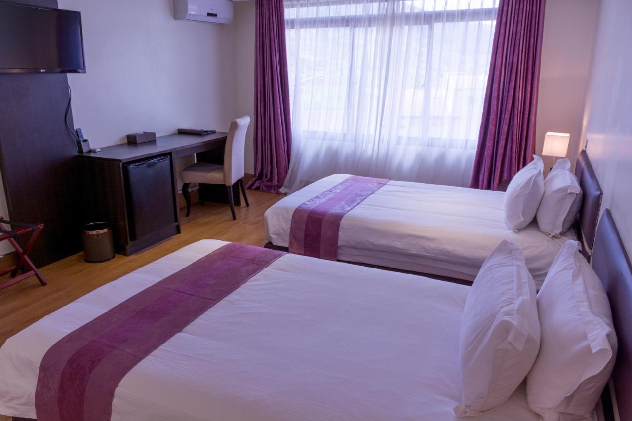 Gelian Hotel マチャコス エクステリア 写真