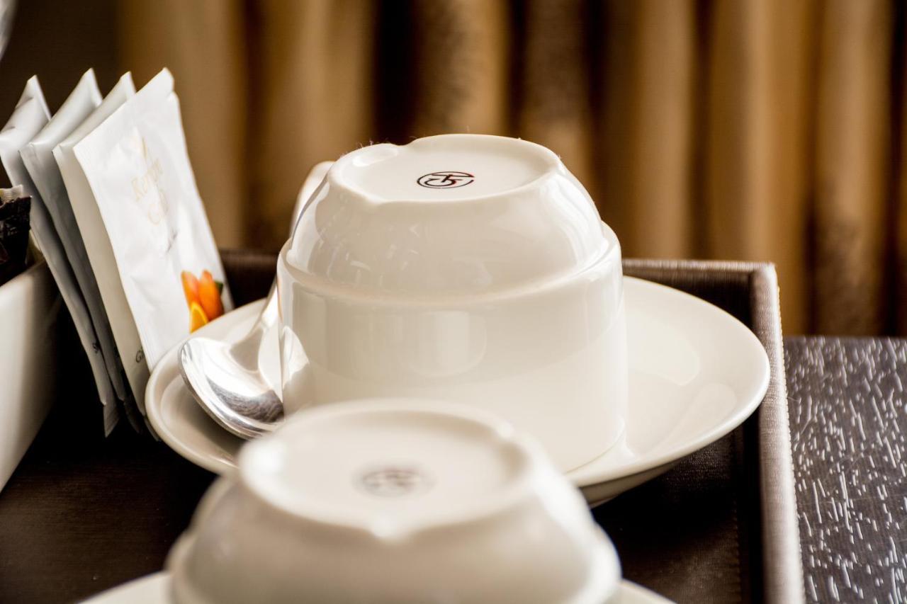 Gelian Hotel マチャコス エクステリア 写真
